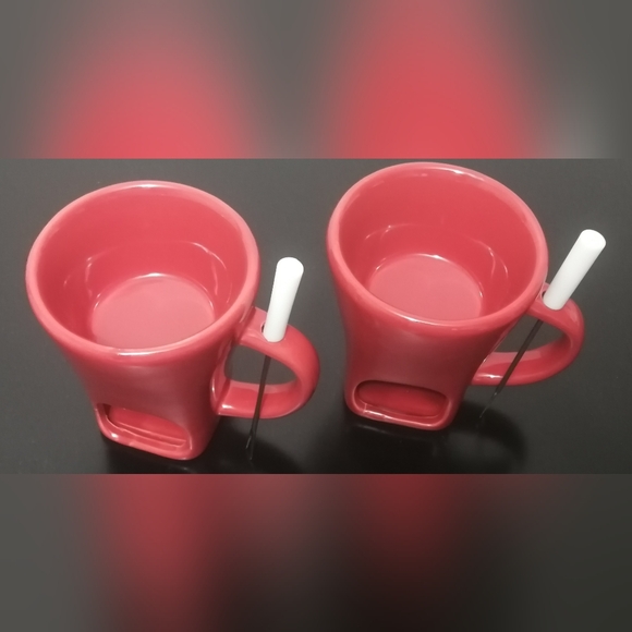 DARK RED FONDUE MUGS 2PC SET WITH WHITE TIPPED FORKS - Picture 3 of 4